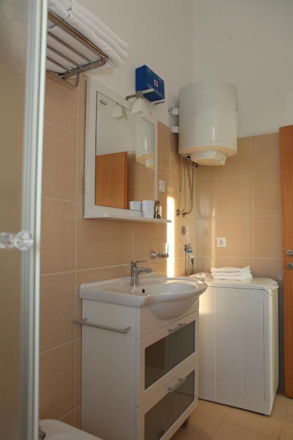 Apartments Sea View Kožino Exterior foto